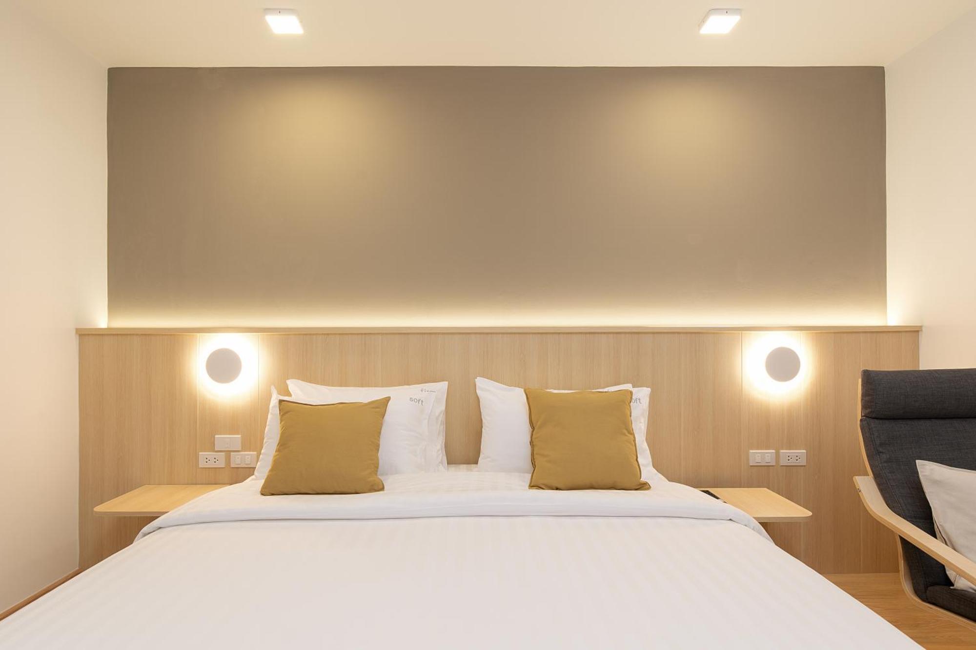 Diya Hotel Bangkok Exterior photo